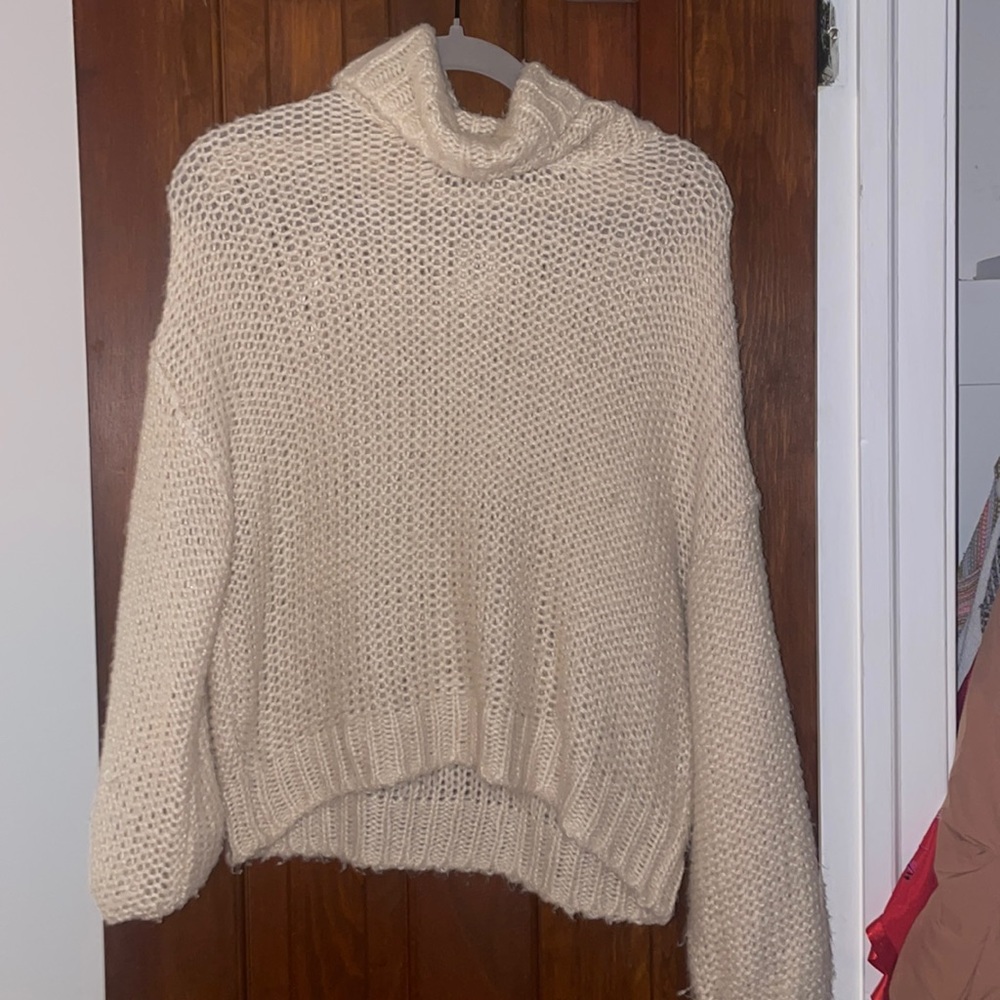 Billabong chunky knit turtle neck sweater